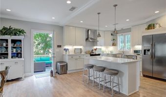 40 Grafton St, Newport, RI 02840
