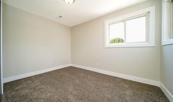 8076 Winona Ave, Allen Park, MI 48101
