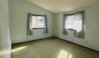408 ELM St, Albert City, IA 50510
