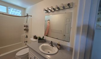 91 HOOMALU St, Hilo, HI 96720