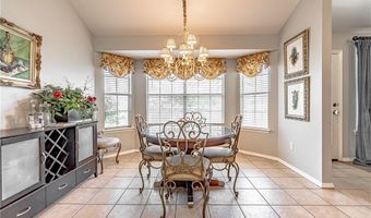 1807 SW Pine Ave, Bentonville, AR 72713
