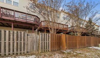 8555 WYNGATE MANOR Ct, Alexandria, VA 22309