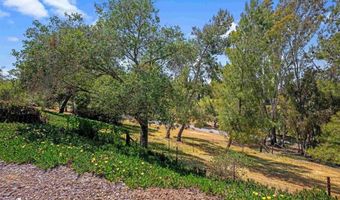 5221 Olive Hill Rd, Fallbrook, CA 92028