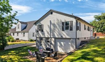 44 Cliff Ave, Cranston, RI 02920