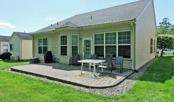 27 Vineyard Way, Barnegat, NJ 08005