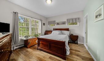 117 Mount Major Hwy, Alton, NH 03810