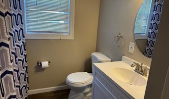 81 N GREENWICH St, Alloway, NJ 08001
