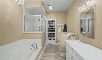 11353 Hattie K Dr, Biloxi, MS 39532