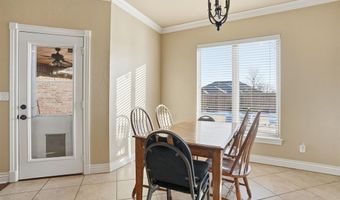 912 Stephanie Ln, Altus, OK 73521