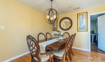39 N Pershing Rd, Asheville, NC 28805