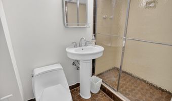 5703 CROMWELL Dr, Bethesda, MD 20816