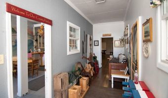 342 S Monroe St, Alderson, WV 24910