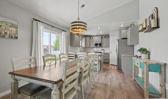 5343 Barton Ct, Ammon, ID 83406