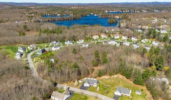 5 Lakeview Dr, Shirley, MA 01464