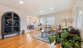 938 57th St, San Diego, CA 92114