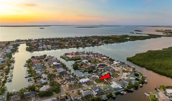 6604 DOLPHIN COVE Dr, Apollo Beach, FL 33572