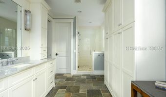 15 Hunting Lodge Rd, Bluffton, SC 29910
