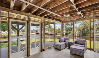 9002 Alabama St, Bay St. Louis, MS 39520