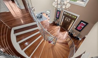 9715 SINGLETON Dr, Bethesda, MD 20817