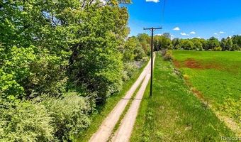 2905 N Lake Pleasant Rd, Arcadia, MI 48412