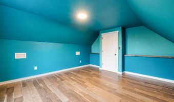 226 S First St, Benton, AR 72015