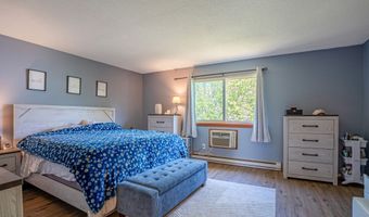 565 Clark Ave APT 17, Bristol, CT 06010