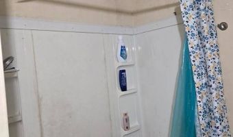 1119 Chatwood Dr, Anniston, AL 36206