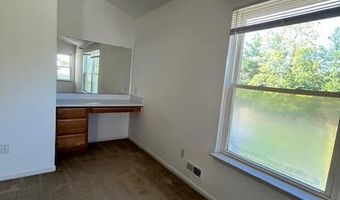 1556 Chapleau Dr, Ann Arbor, MI 48103