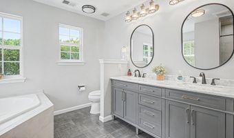 85 Freedom Hills Dr, Barnegat, NJ 08005