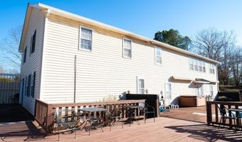 521 N Calhoun Shores Pkwy, Calhoun Falls, SC 29628