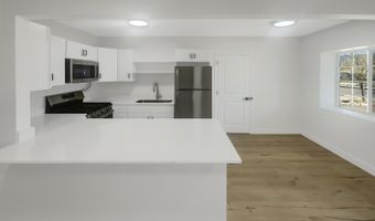 1821 La Veta Dr NE, Albuquerque, NM 87110