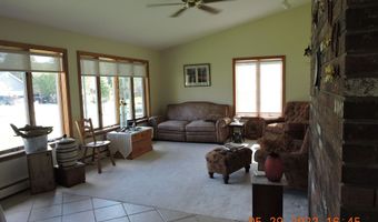 124 Lakefront Ln, Barton, VT 05822