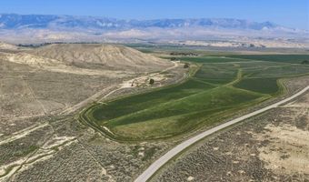 38 Road 1AFW, Clark, WY 82435