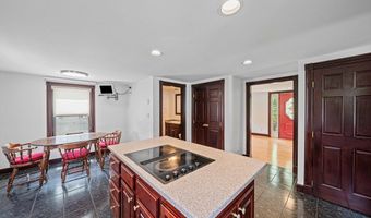 848 Brockton Ave, Abington, MA 02351