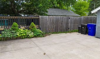 1210 W PACKARD St, Appleton, WI 54914