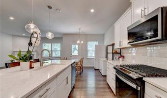 5477 FountainHead Ln, Auburn, GA 30011