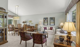 2142 Klamath Dr, Camarillo, CA 93010