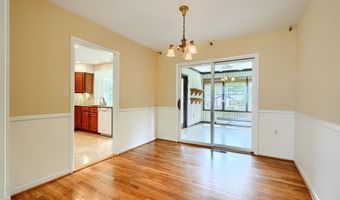 445 RUTH Rd, Arnold, MD 21012