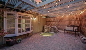 6587 E VIA ARBOLES, Anaheim, CA 92807