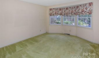 91 Haw Creek Cir, Asheville, NC 28805