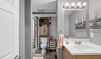1626 GOSHEN Ave, Cheyenne, WY 82001
