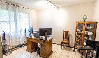 5 Autumn Rd, Arkansas City, KS 67005