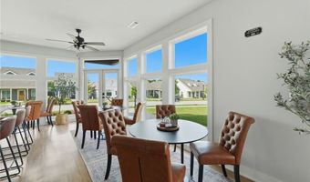 825 NE Heights Ln, Bentonville, AR 72712