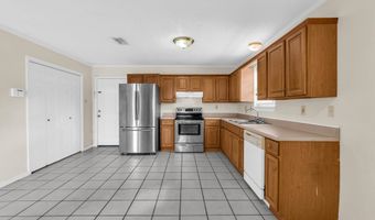 105 Bouslog St, Bay St. Louis, MS 39520