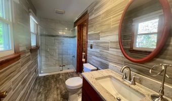 91 Sunny Acres Rd, Brattleboro, VT 05301