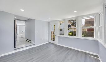 19 William St, Amityville, NY 11701