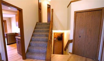 14387 Everest Ave, Apple Valley, MN 55124