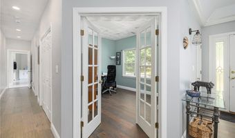 160 Kingston Rd, Exeter, RI 02822