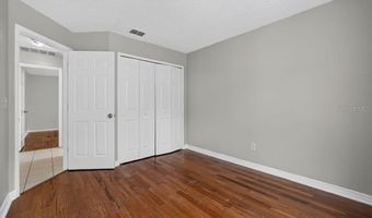 97 ABBEY HOLLOW Dr, Apopka, FL 32712