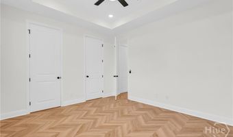 906 E 33rd St, Savannah, GA 31401